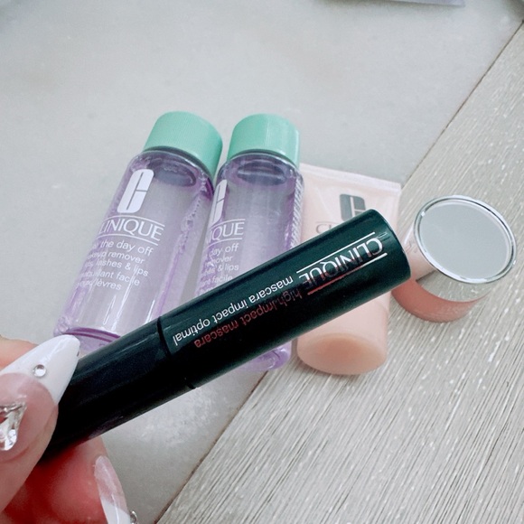 Clinique skincare /makeup bundle /mascara/eye cream /makeup remover/mask/New - Picture 3 of 7